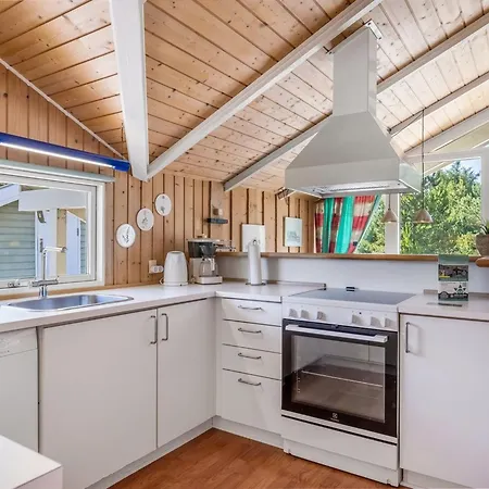 Holiday home Bruna - 2km From The Sea In Western Jutland By Interhome
