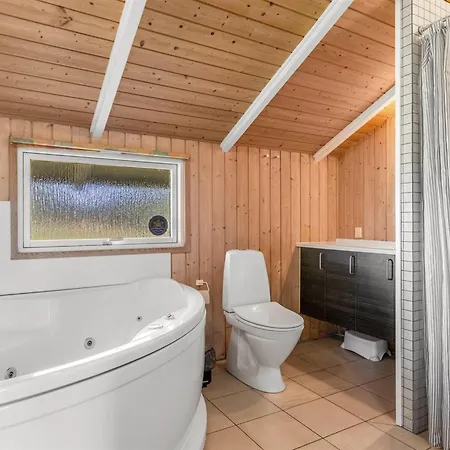 Nyaraló Bruna - 2km From The Sea By Interhome *